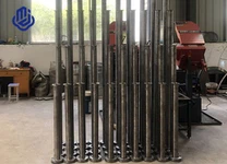 Potrubní tvarovky s titanovými přírubami